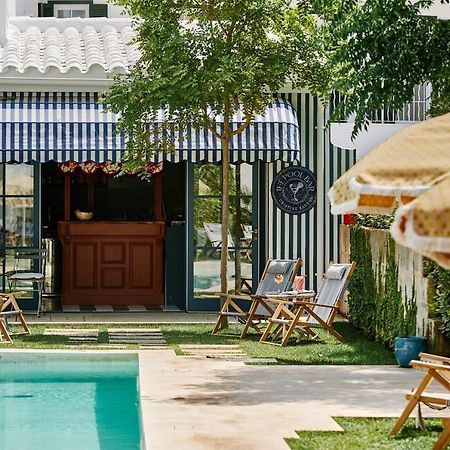 Cristine Bedfor Mahon Hotel Exterior photo